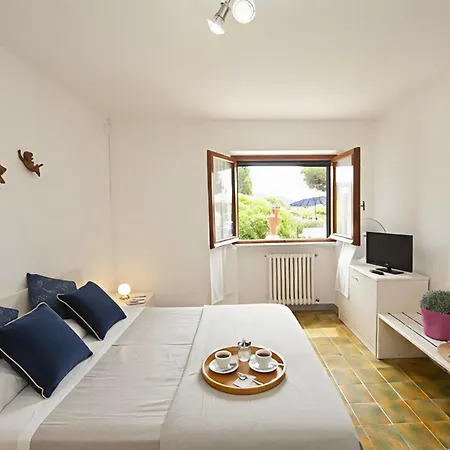 Anna In Casale Di Charme Holiday home CAMPO NELL'ELBA